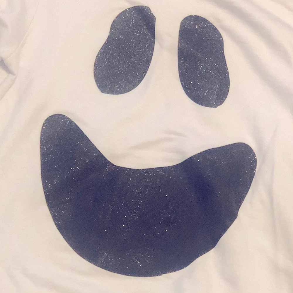 Ghost Halloween Sweatshirt Medium